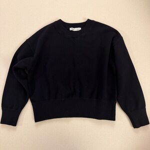 Zara Navy/Black Crewneck Sweater